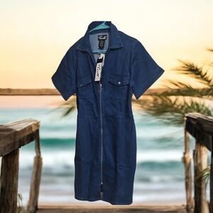 THRILL  Women's Blue Denim Dress Size 2X NWT Zip Front  Stretchy.